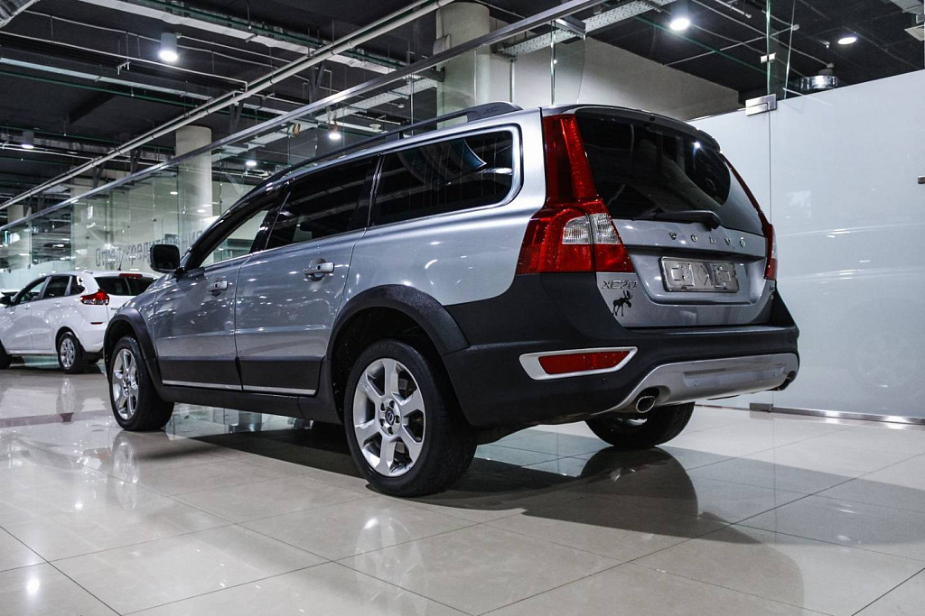 Volvo XC70