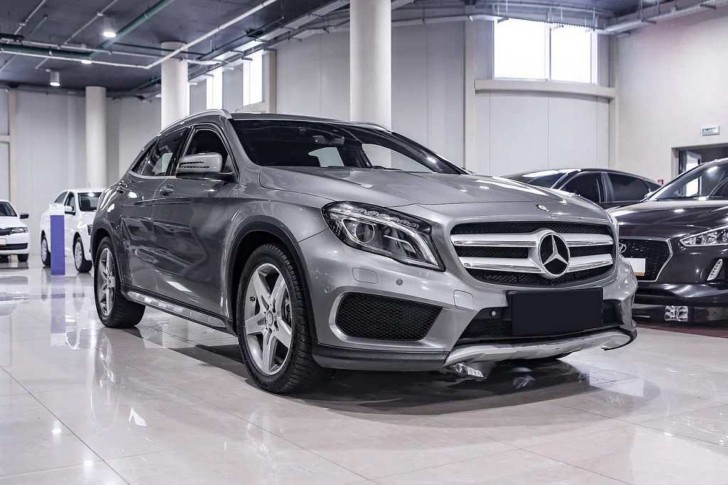 Mercedes-Benz GLA