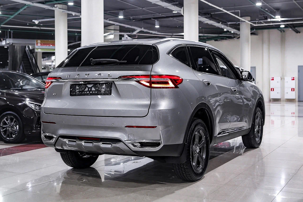 Haval F7