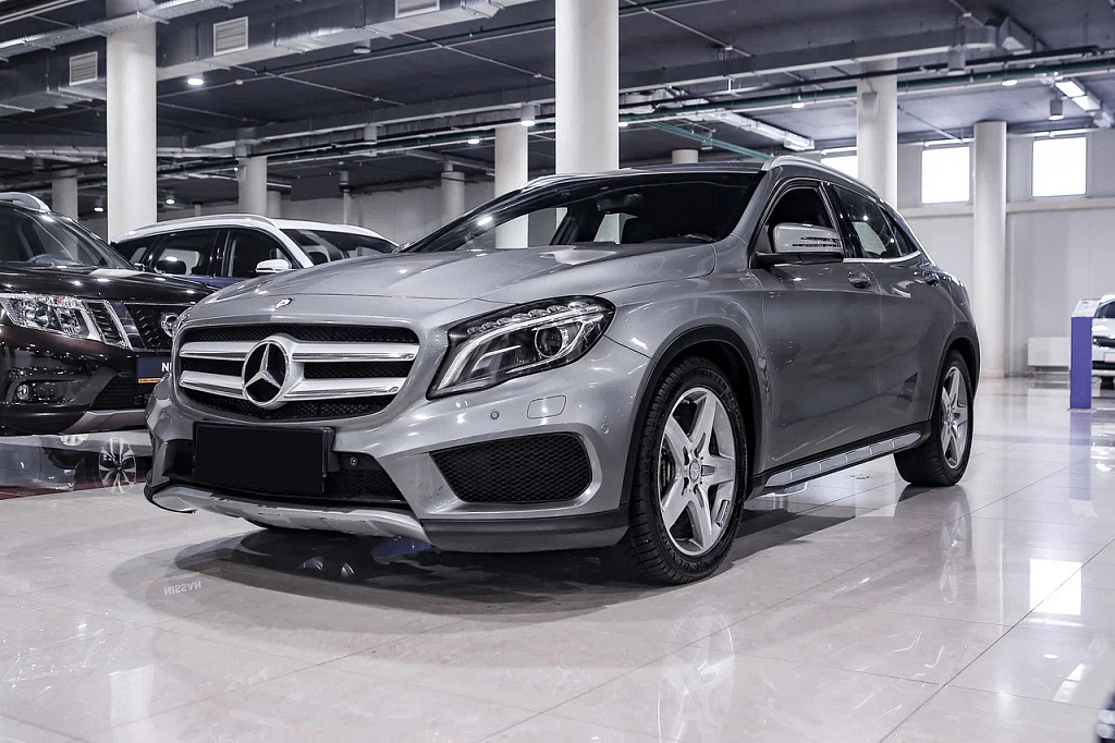 Mercedes-Benz GLA